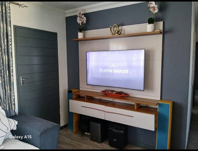 3 BEDROOM HOUSE FOR SALE IN SKY CITY